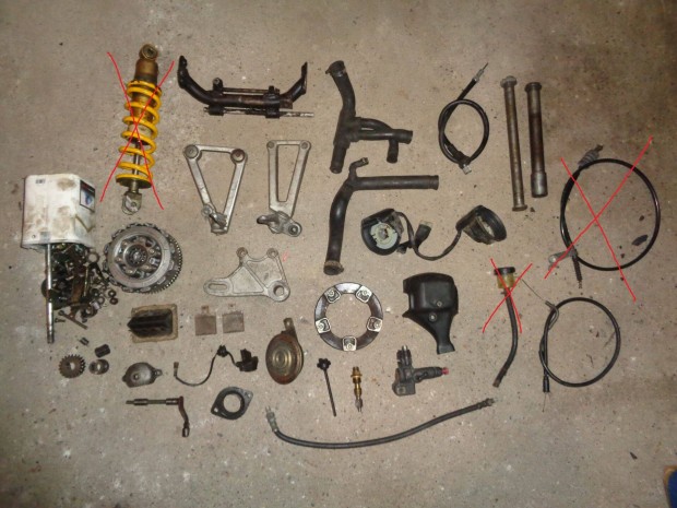 Cagiva Mito 125 vegyes alkatrszek