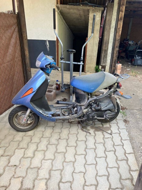 Cagiva city 50 robogó