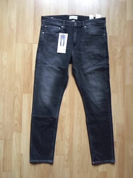 Calvin Klein Jeans - Slim Taper - CK058 - koptatott farmernadrg. 