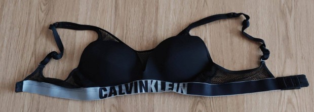 Calvin Klein melltart M