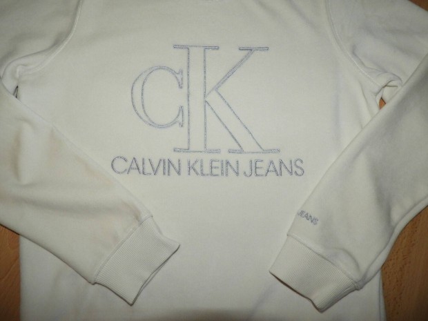 Calvin Klein plss pulver XS / S