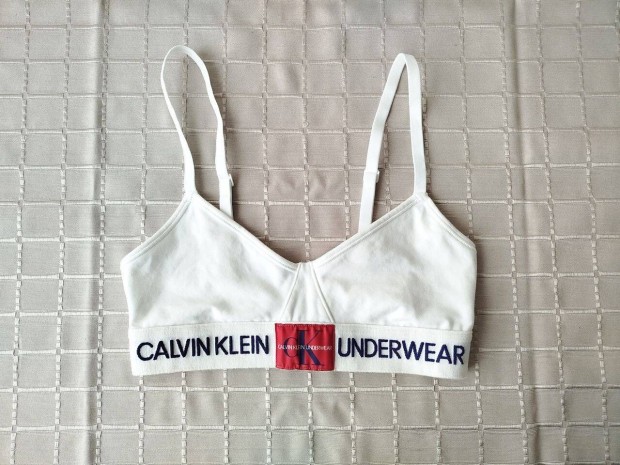 Calvin Klein sportmelltart S-es