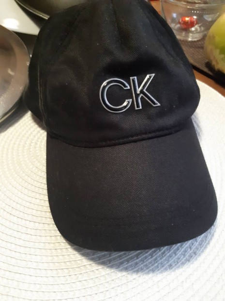 Calvin Klein j sapka elad