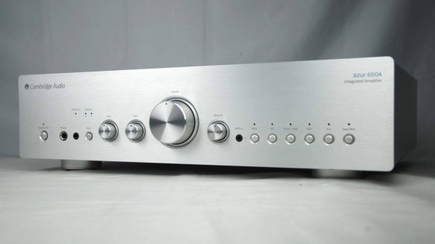 Cambridge Audio azur 650A