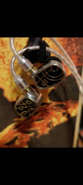 Campfire Audio Solaris Stellar Horizon elad