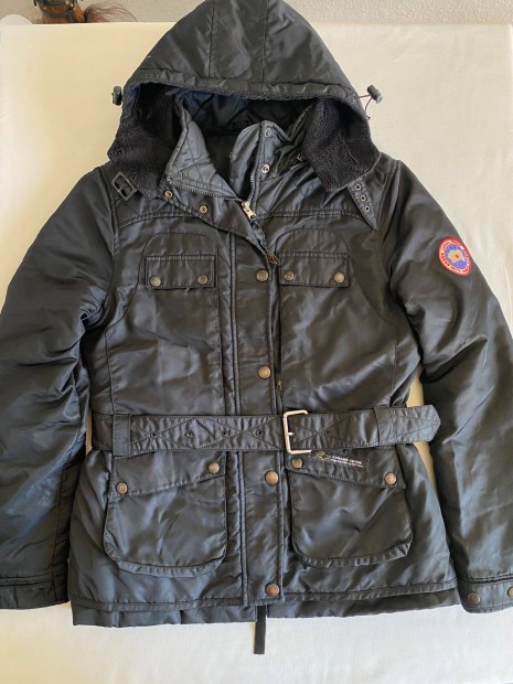 Canada Goose ni kabt L XL-es