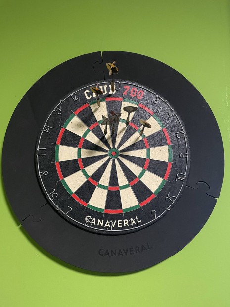 Canaveral club 700 darts tbla