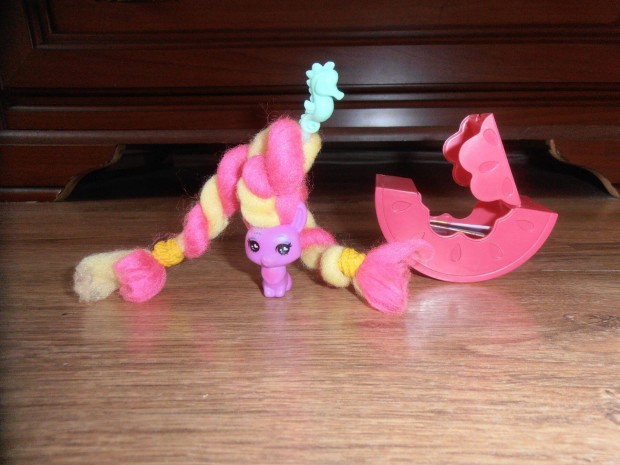 Candylocks, Hatchimals, My little pony, Bella mese figura