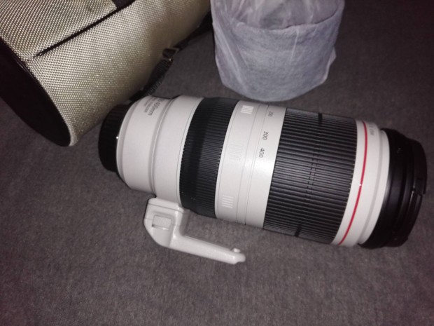 Canon 100-400 II ( Canon 100-400mm II) 