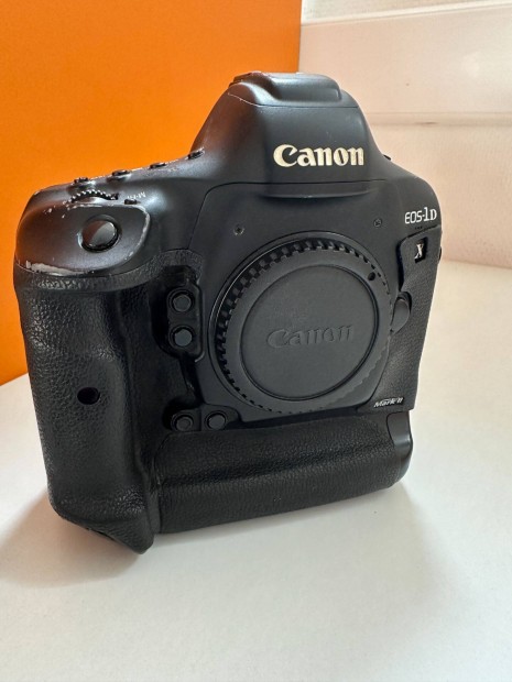 Canon 1DX Mark II vz