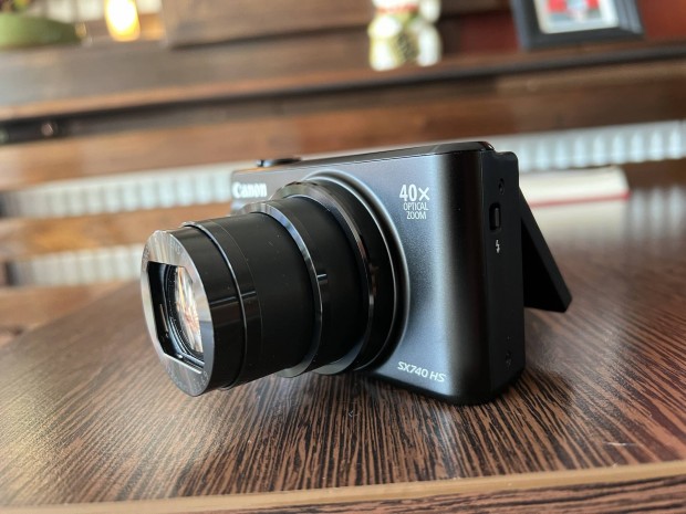 Canon 740sx H  kompakt kamera