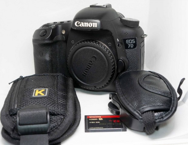 Canon 7D + 40e forint értékű extra
