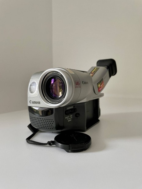 Canon 8mm-es videkamera UC8000 (PAL)