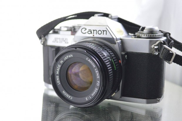 Canon AV-1 FD