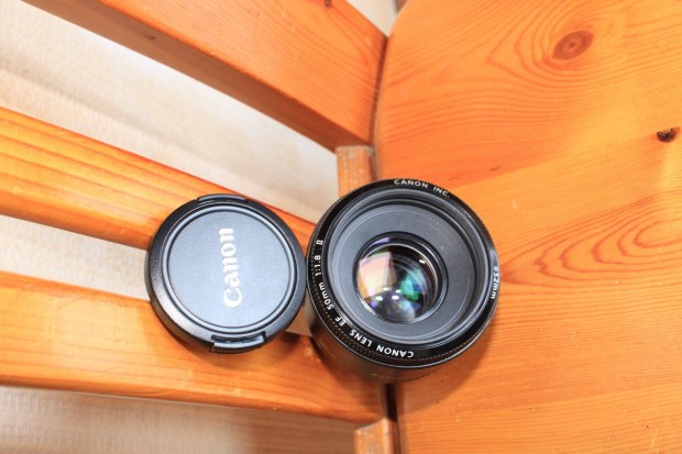 Canon EF 1:1.8 50mm II objektív, Foxpost egyeztetés után!