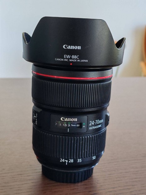 Canon EF 24-70/2,8 L objektv