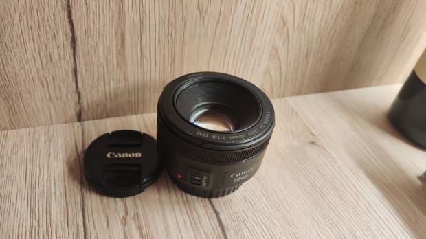 Canon EF 50mm 1.8 STM