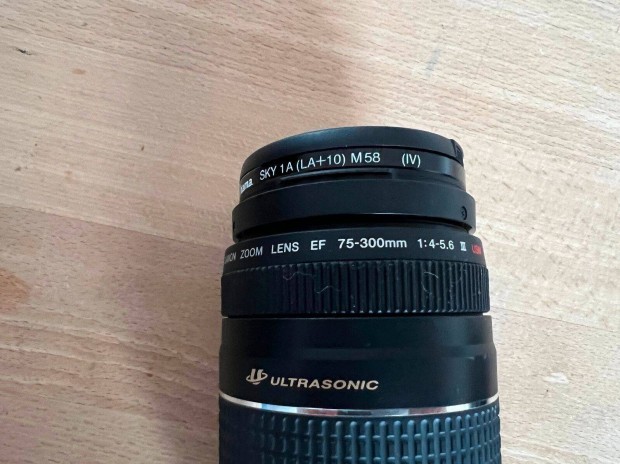 Canon EF 75-300mm 75 300 III USM objektív. Foxpost egyeztetés után!