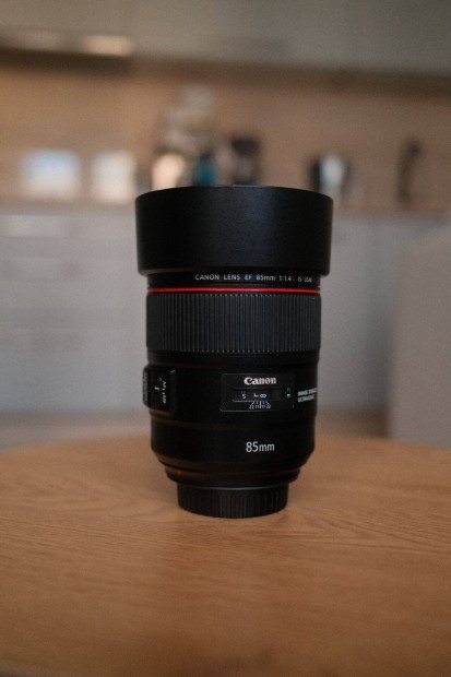 Canon EF 85mm f/1.4 L Is USM