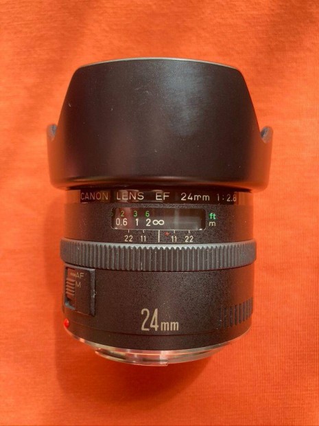 Canon EF F2,8 24mm