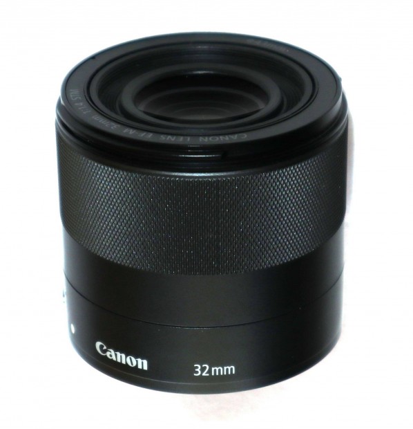 Canon EF-M 32 mm 1.4 STM ( 32mm 1.4 STM )