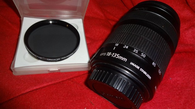 Canon EF-S 18-135mm f/3.5-5.6 Is STM objektv ,elad