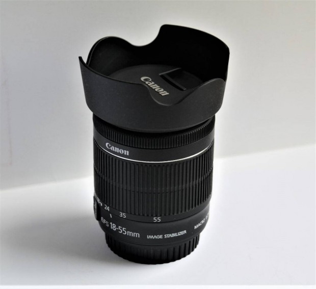 Canon EF-S 18-55 lS STM