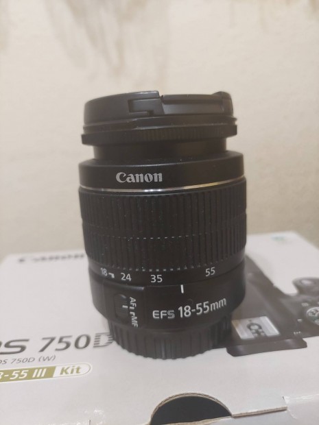 Canon EF-S 18-55 objektv