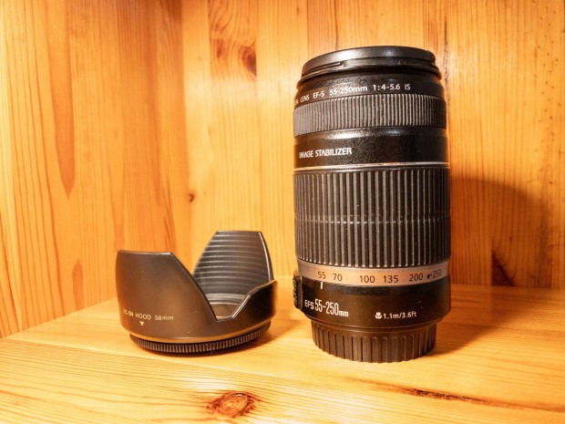 Canon EF-S 55-250 1:4-5.6 Is objektv elad!