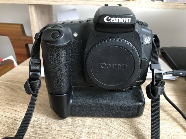 Canon EOS20D vz