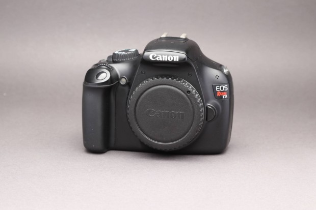 Canon EOS 1100D vz 4862 exp / Fnyrtk
