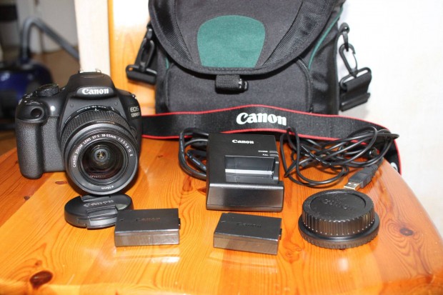 Canon EOS 1200D 3424 expo, 18 55 obi, Foxpost egyezetés után!