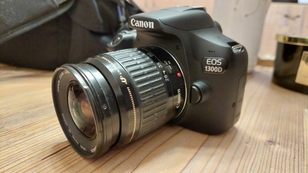 Canon EOS 1300D  3 objektvvel vakuval elad