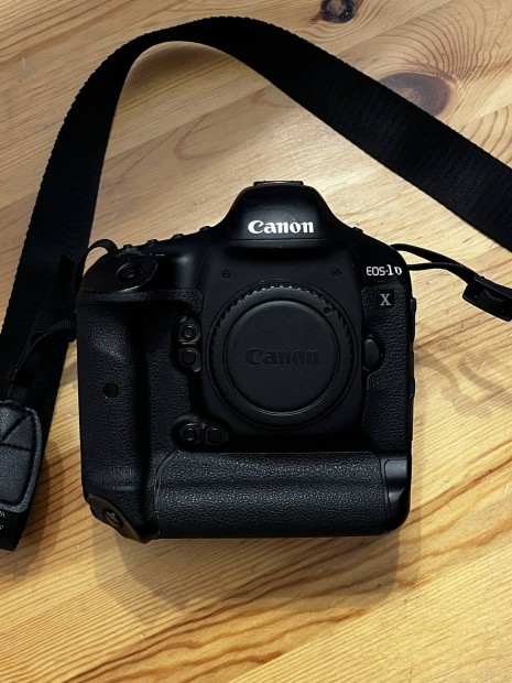 Canon EOS 1DX (csere 5d mark iii-ra)
