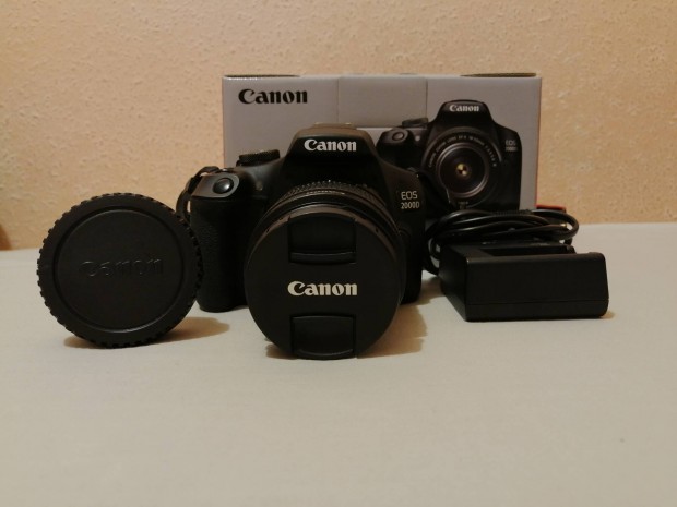 Canon EOS 2000D DSLR fnykpezgp vz + EF-S 18-55 mm kitobjektv