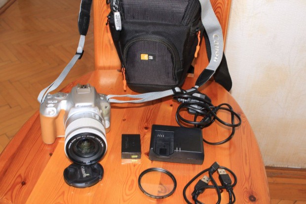 Canon EOS 200D, 3800expo, 18 55 STM kit obi Szállítás egyeztetés után!