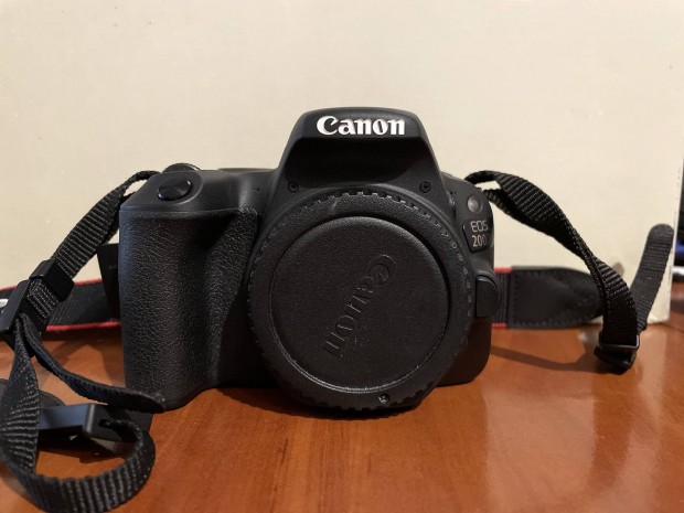 Canon EOS 200d csomag elad