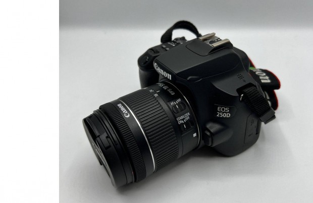 Canon EOS 250D fekete fnykpezgp vz + EF-S 18-55 mm objektv