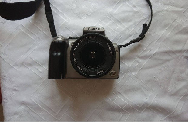 Canon EOS 300D