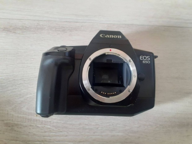 Canon EOS 650 elad