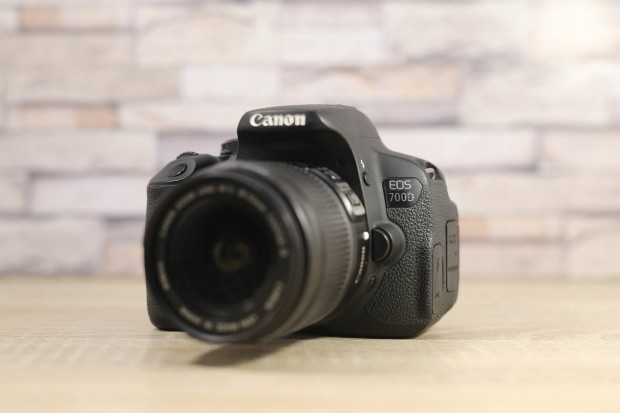 Canon EOS 700D + EF-S 18-55 Is - 6 hnap garancia