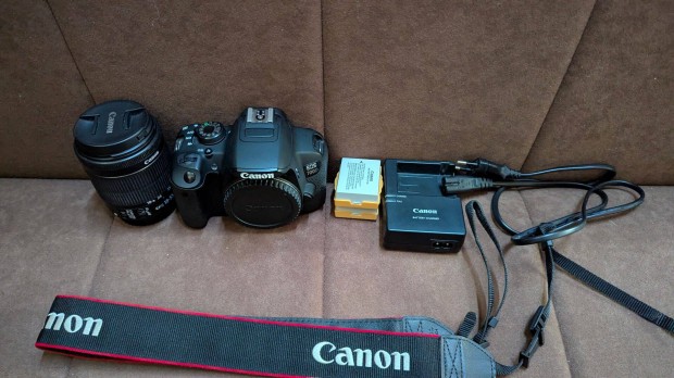 Canon EOS 700D kit