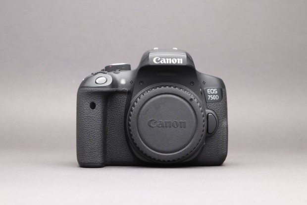 Canon EOS 750D vz 22347 exp / Fnyrtk