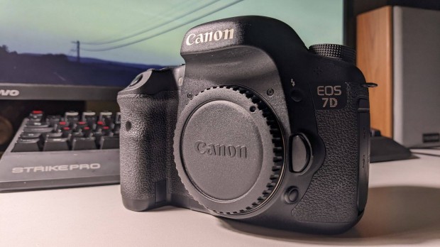 Canon EOS 7D