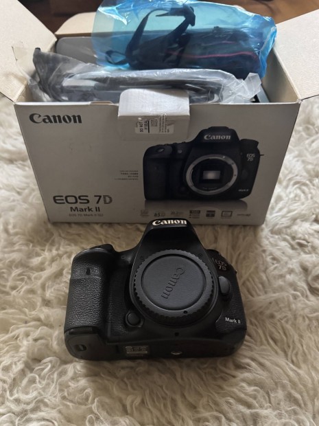 Canon EOS 7D MARK II