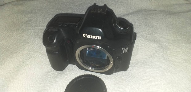 Canon EOS D5