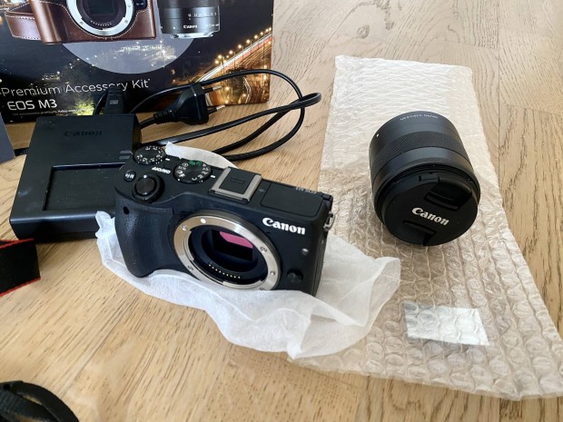 Canon EOS M3 fnykpezgp Premium kit (18-55mm objektv s nyakpnt)