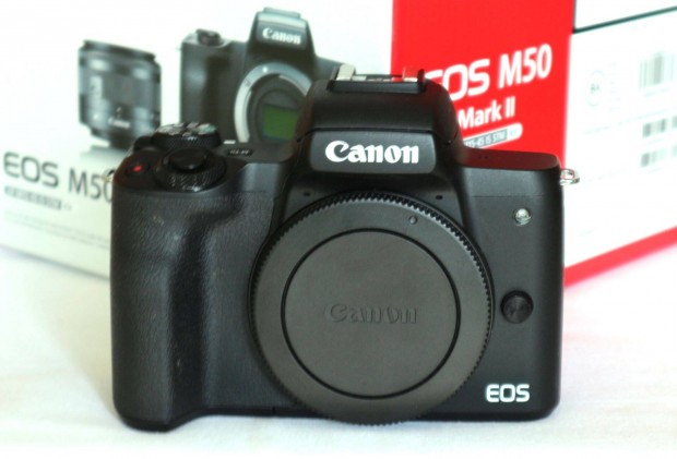Canon EOS M50 Mark II gyári dobozában