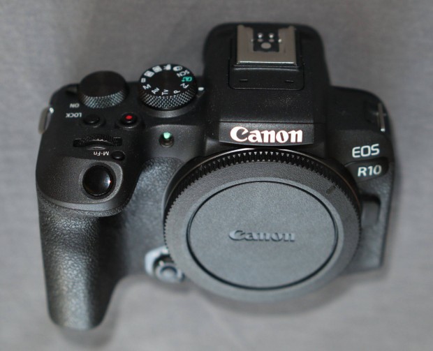 Canon EOS R10 kevs exp