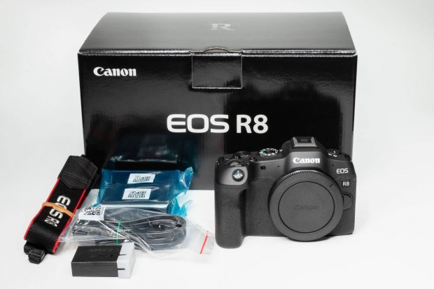 Canon EOS R8 vz (3 v garancia)